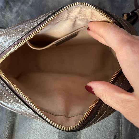 Authentic Gucci belt bag - Picture 3 of 9